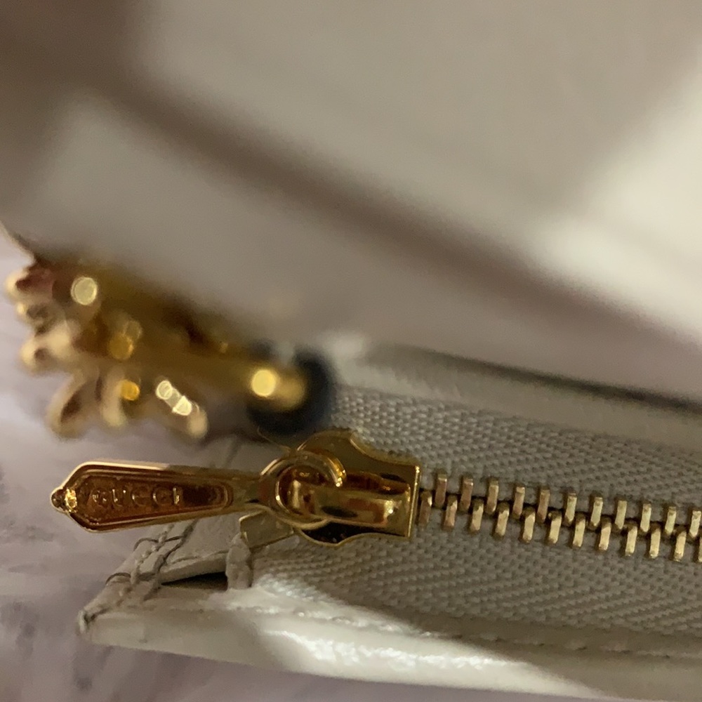 Gucci White Rajah Chain Card Case Sylvie - Picture 7 of 10